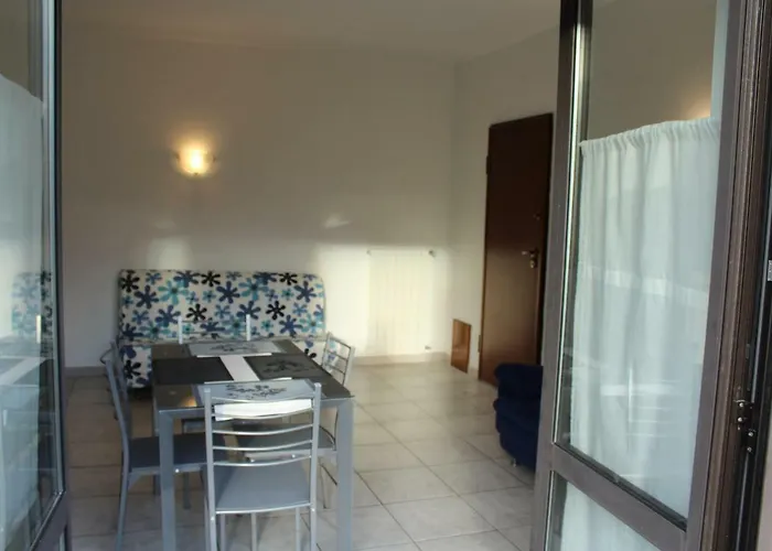 Quattro - Cir 0008 Apartman *